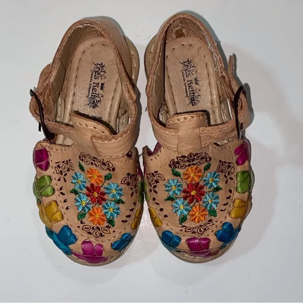 🥰Tres Reinas Original Leather Blue Tag Detailed Craftsmanship Kids Shoes Size 6C